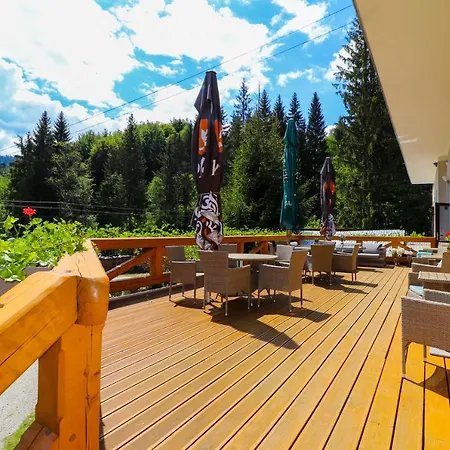 Chata Certov Pensjonat Lazy pod Makytou